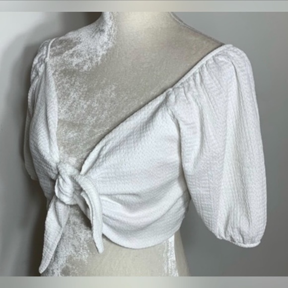 ZARA short sleeve tie front cropped‎ top - Picture 3 of 7